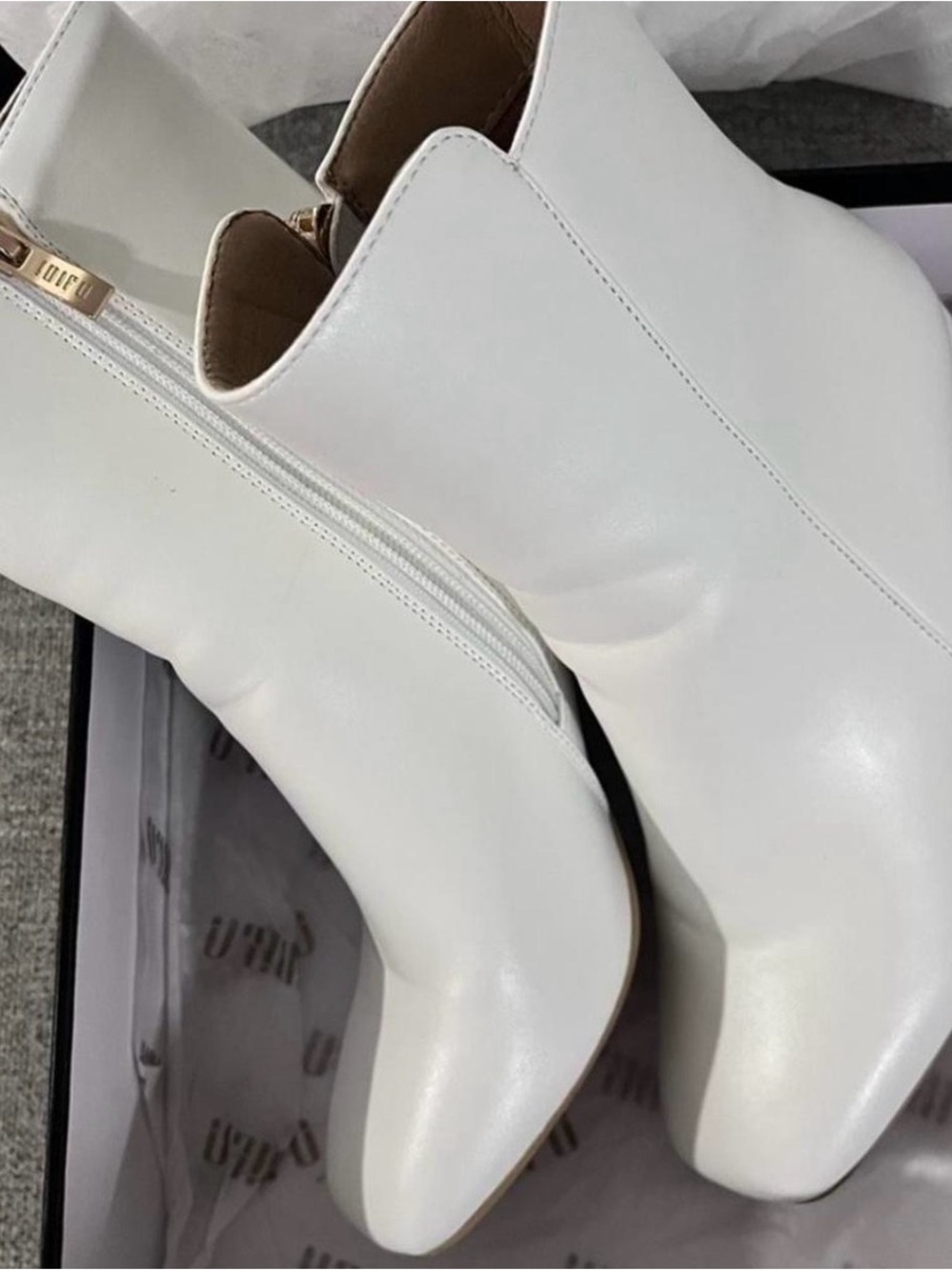 White Women's Ankle Boots - Sleek Zip-Up Fashion Boot